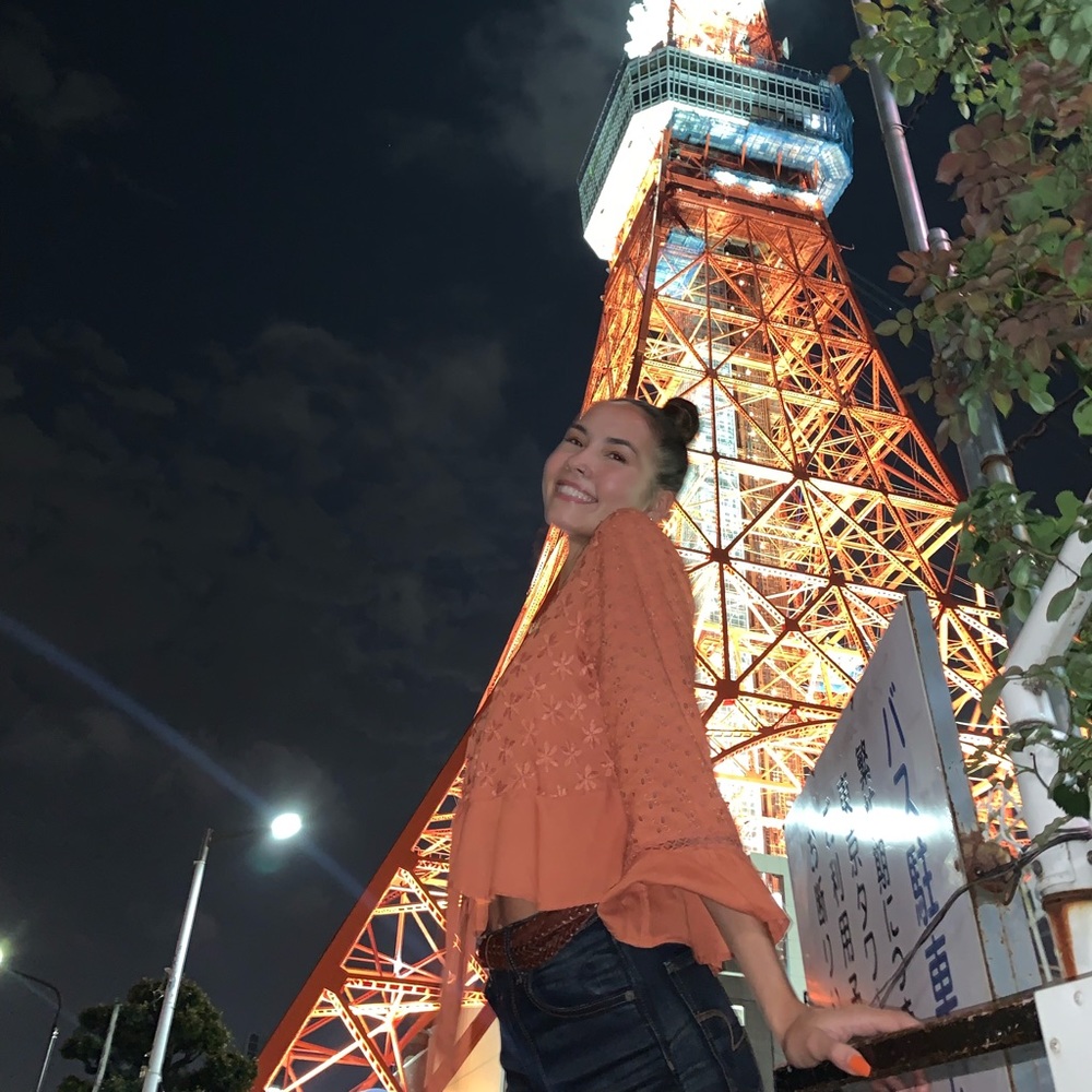 American Eagle Orange Top